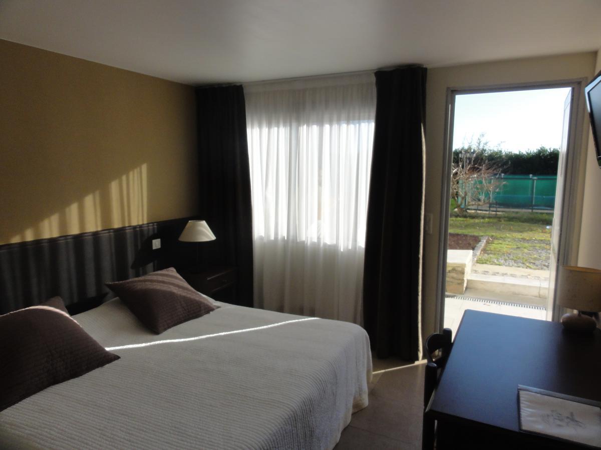 Hotel La Longue Vue Gennes-Val-de-Loire Exteriér fotografie